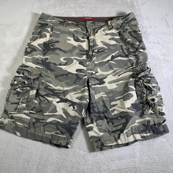 UNIONBAY Other - VTG Unionbay Cargo Shorts Mens‎ 42 Gray Camo Multi Pocket Utility Outdoor Casual